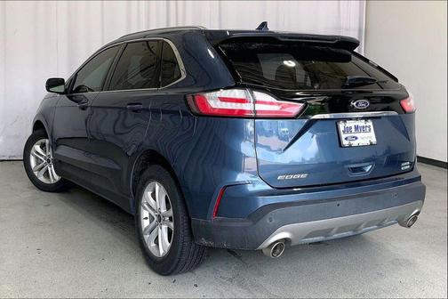 Blue Metallic 2019 Ford Edge SEL