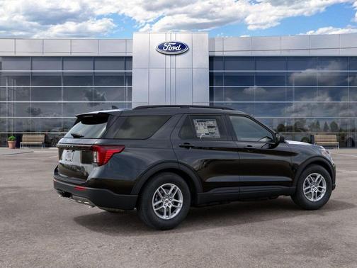 Agate Black Metallic 2027 Ford Explorer Active