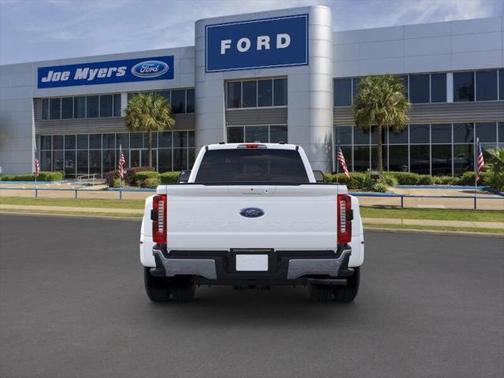 2025 Ford F-350 Lariat
