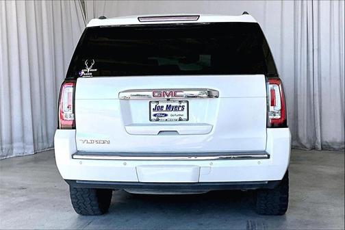 2016 GMC Yukon Denali