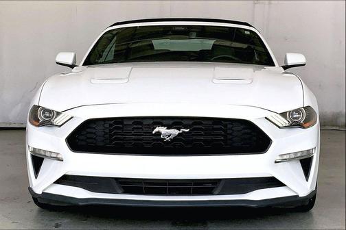 Oxford White 2023 Ford Mustang EcoBoost Premium