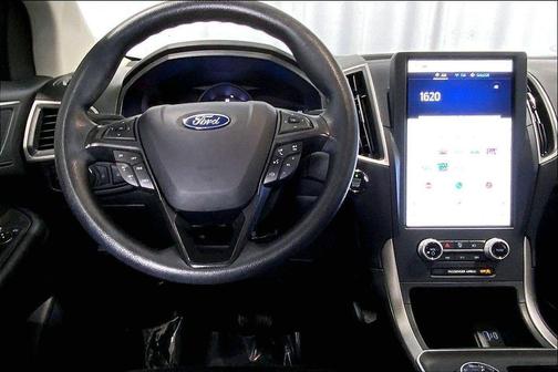 Atlas Blue Metallic 2022 Ford Edge SE