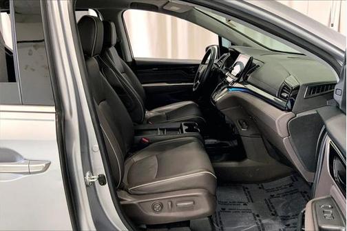 2022 Honda Odyssey Elite