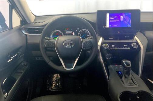 2024 Toyota Venza LE