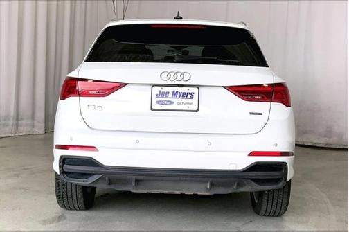 2024 Audi Q3 Premium 45 TFSI S line quattro Tiptronic
