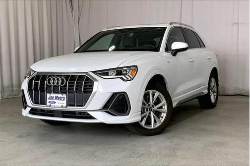 2024 Audi Q3 Premium 45 TFSI S line quattro Tiptronic