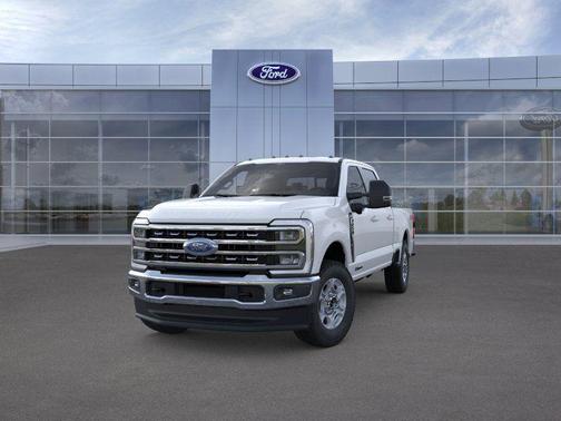 Oxford White 2026 Ford F-250 XLT