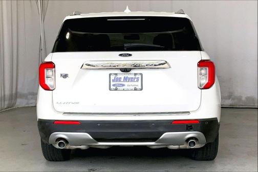 Star White Metallic Tri-Coat 2022 Ford Explorer Limited