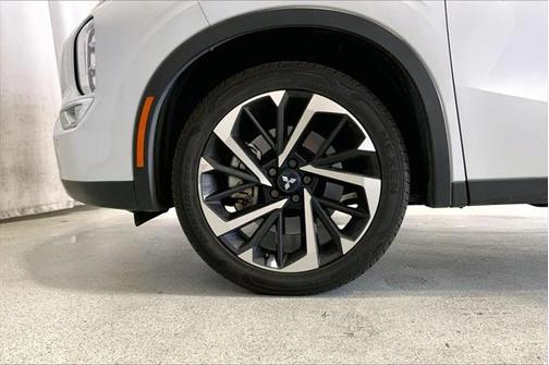 2024 Mitsubishi Outlander SE 2.5 2WD