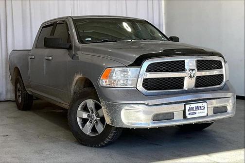 2019 RAM 1500 SLT