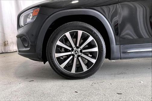 2021 Mercedes-Benz GLB 250 Base