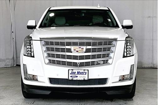 2019 Cadillac Escalade ESV Luxury