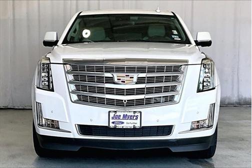 2019 Cadillac Escalade ESV Luxury