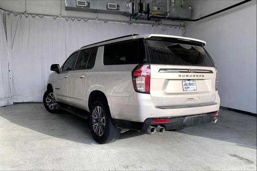 2024 Chevrolet Suburban 4WD Z71