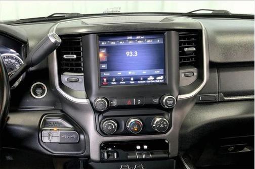 2020 RAM 3500 Lone Star Crew Cab 4x4 8' Box