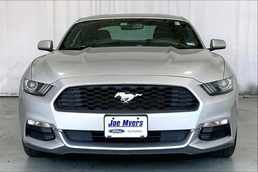 2016 Ford Mustang V6