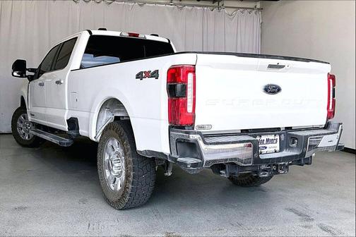 Star White Metallic Tri-Coat 2024 Ford F-350 Lariat