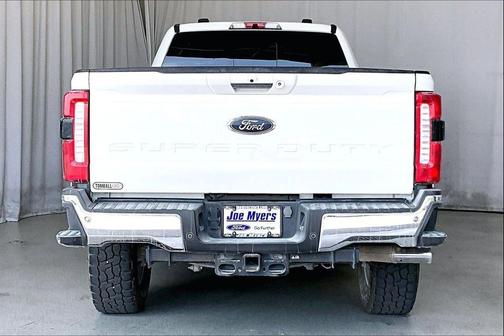 Star White Metallic Tri-Coat 2024 Ford F-350 Lariat