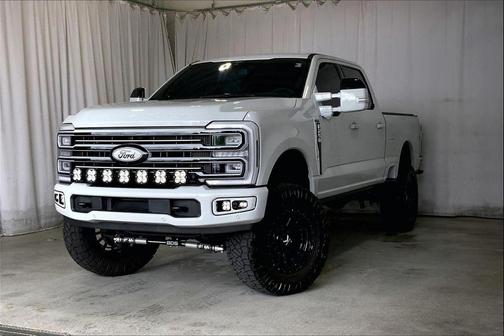 2025 Ford F-250 Platinum