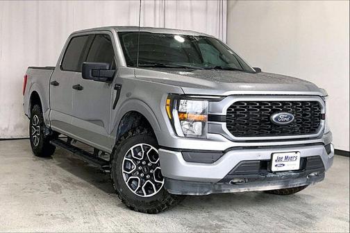 Iconic Silver Metallic 2023 Ford F-150 XL