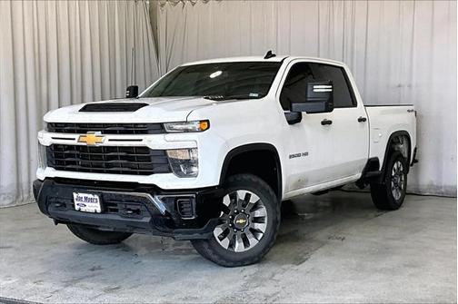 2024 Chevrolet Silverado 2500 Custom