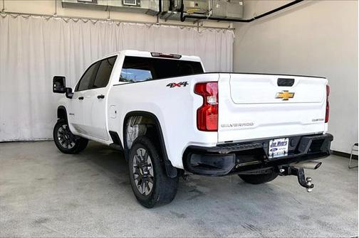 2024 Chevrolet Silverado 2500 Custom