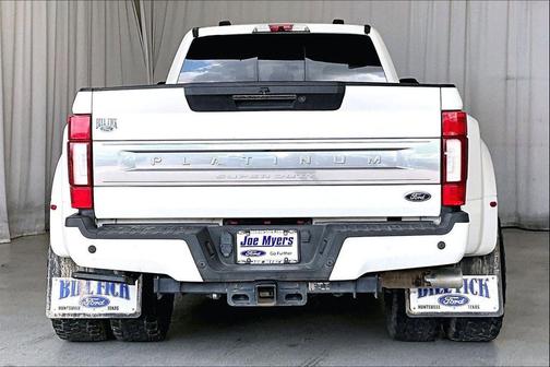 Star White Metallic Tri-Coat 2022 Ford F-350 Platinum