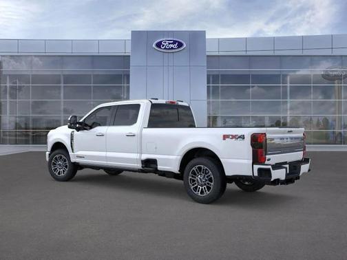 2025 Ford F-350 Platinum