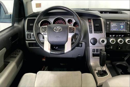 2017 Toyota Sequoia SR5
