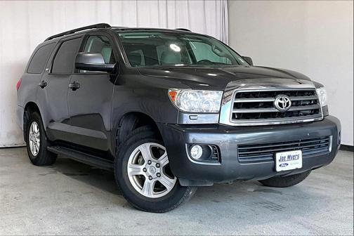 2017 Toyota Sequoia SR5