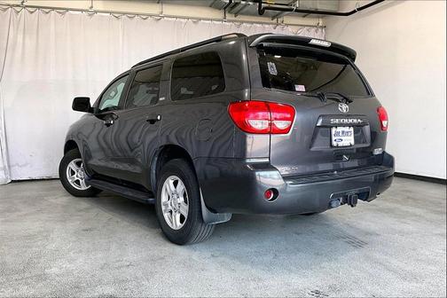 2017 Toyota Sequoia SR5