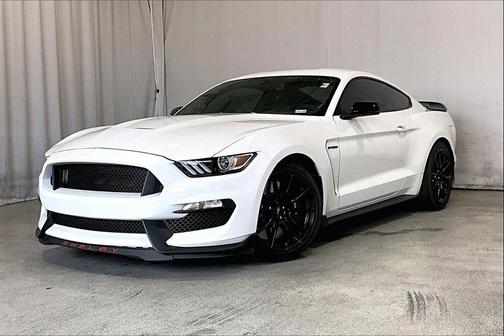 2019 Ford Shelby GT350 Base