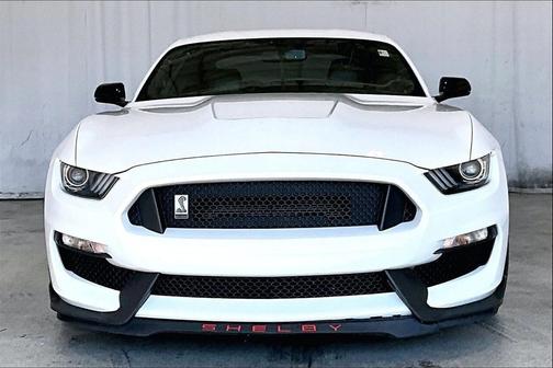 2019 Ford Shelby GT350 Base