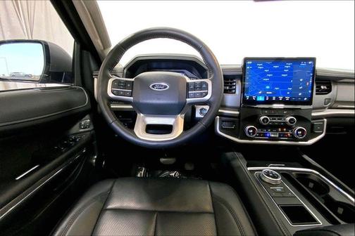 Iconic Silver Metallic 2024 Ford Expedition XLT