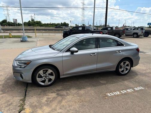 Florett Silver Metallic 2024 Audi A3 Premium