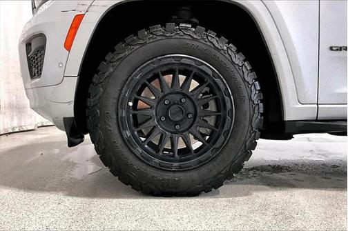 2023 Jeep Grand Cherokee L Overland