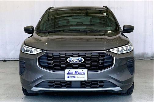Carbonized Gray Metallic 2023 Ford Escape ST-Line