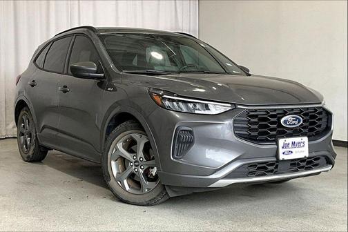Carbonized Gray Metallic 2023 Ford Escape ST-Line