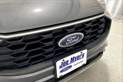 Carbonized Gray Metallic 2023 Ford Escape ST-Line