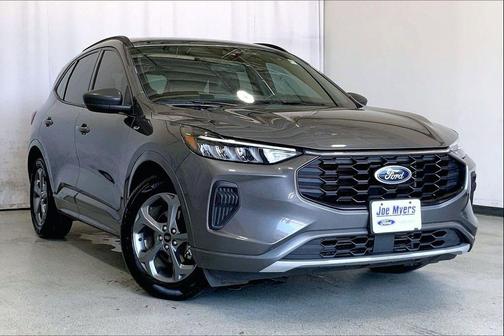 Carbonized Gray Metallic 2023 Ford Escape ST-Line