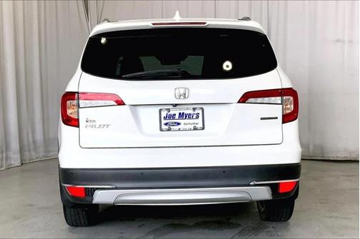 2020 Honda Pilot Touring 8-Passenger
