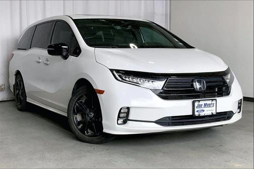 2024 Honda Odyssey Sport