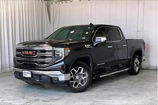 2022 GMC Sierra 1500 SLT