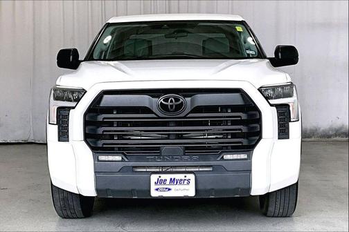 White 2022 Toyota Tundra SR5