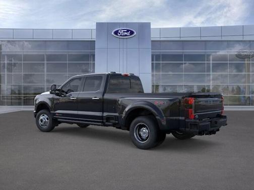 2026 Ford F-350 Platinum