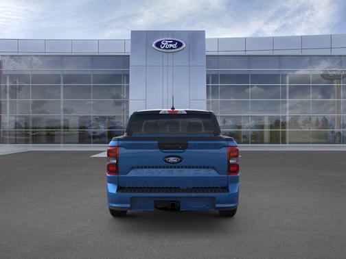 Velocity Blue 2026 Ford Maverick Lobo Standard