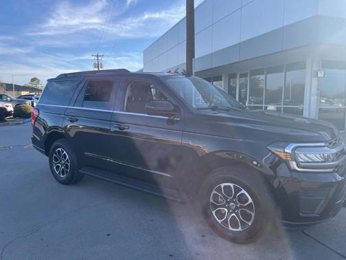 2022 Ford Expedition XLT