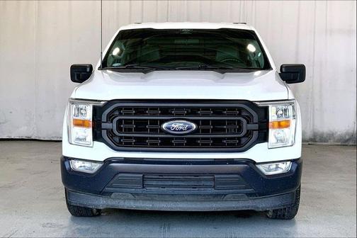 Oxford White 2022 Ford F-150 XL