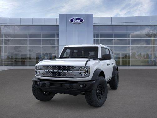 Oxford White 2026 Ford Bronco Badlands