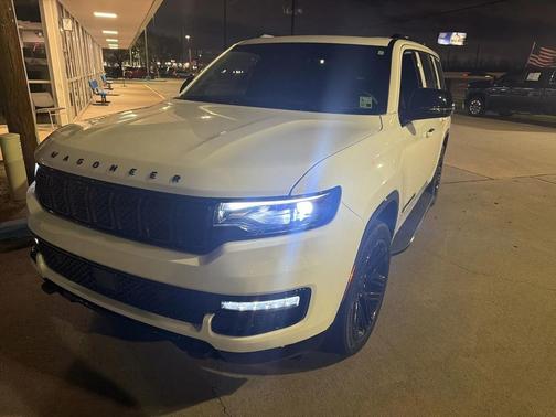 2024 Jeep Wagoneer Series II Carbide 4x4